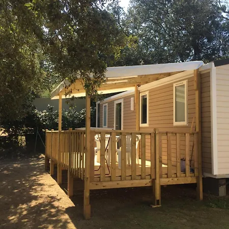 Parque de Campismo Milella 2*